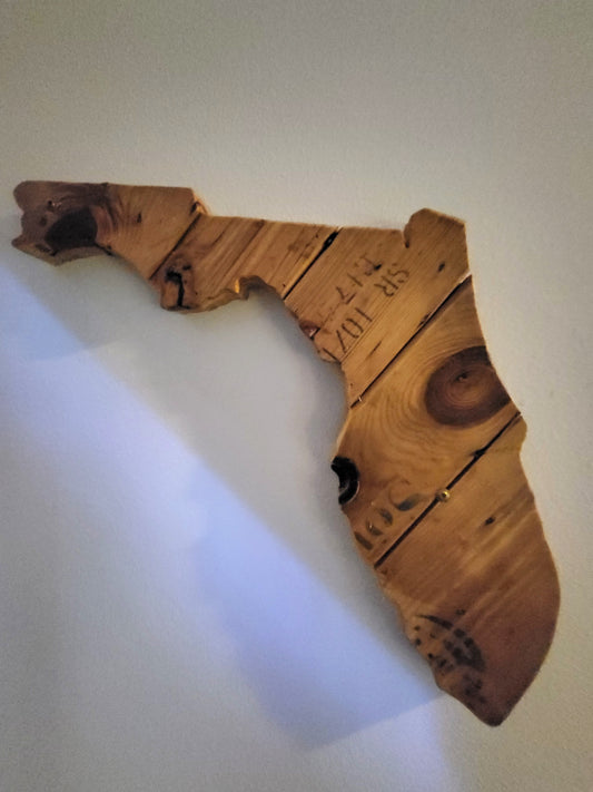 Custom Wooden Florida 24x24